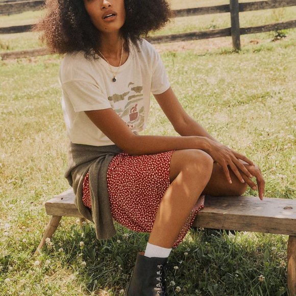 Like New | Madewell Patti Lace-Up Boots in English Saddle - Picture 3 of 8